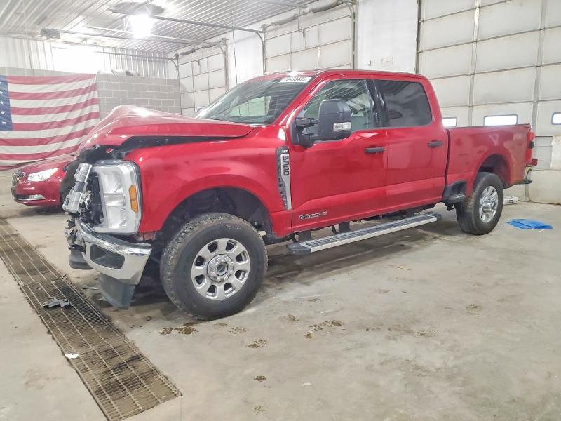 2024 FORD F350 — VIN 1FT8W3BT4RED14583