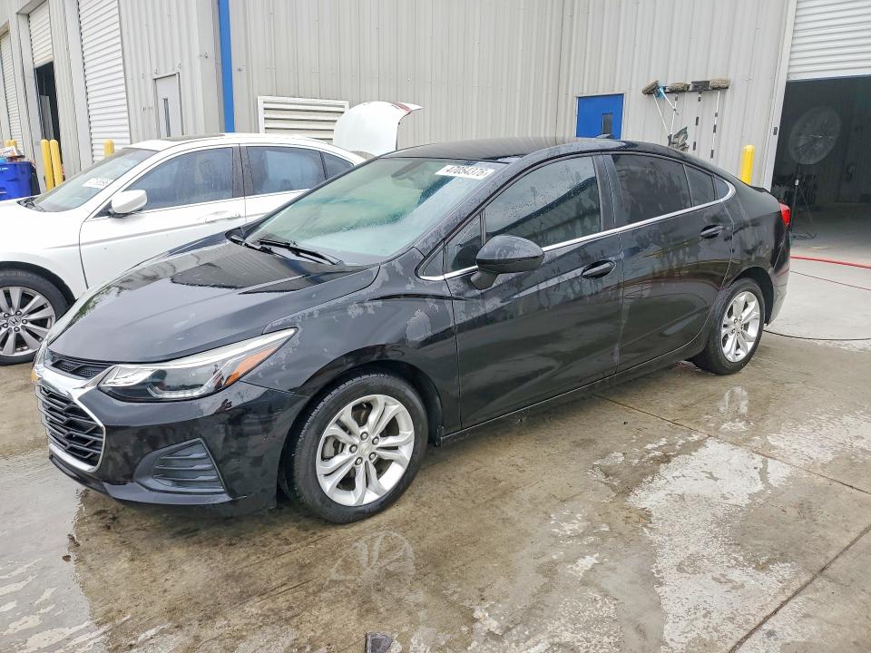 2019 CHEVROLET CRUZE — VIN 1G1BE5SM4K7119650