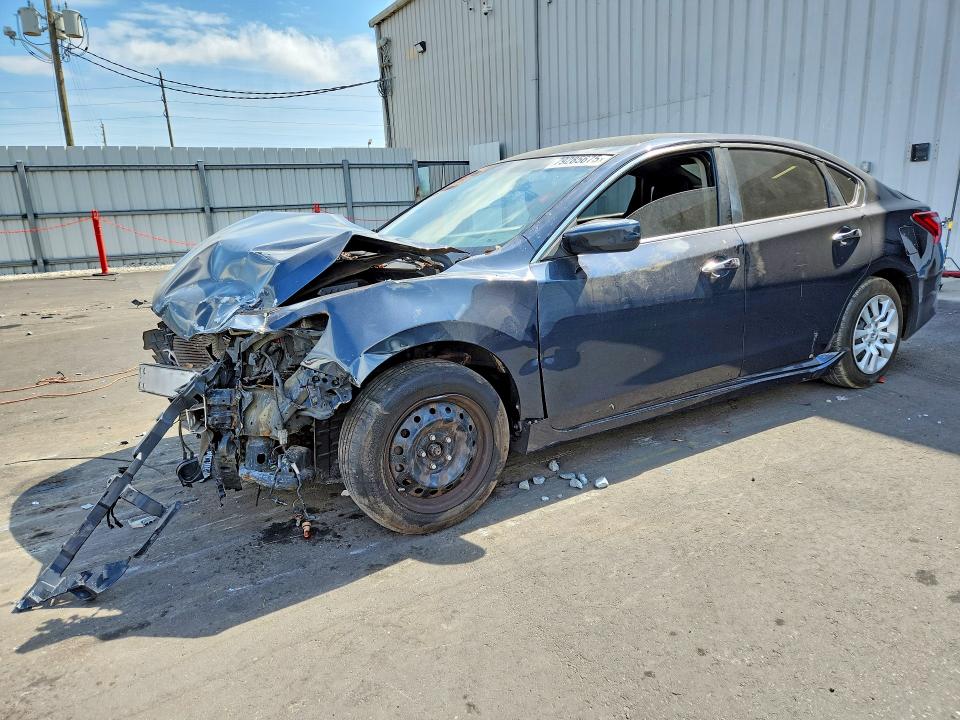 2017 NISSAN ALTIMA — VIN 1N4AL3AP8HN356242