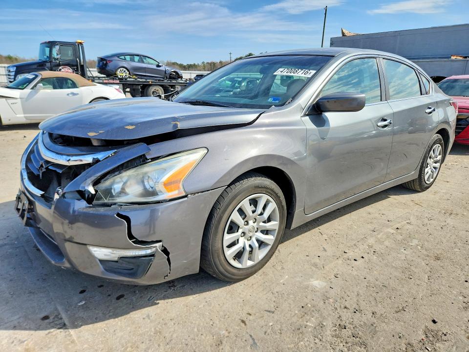 2015 NISSAN ALTIMA — VIN 1N4AL3AP1FN887716