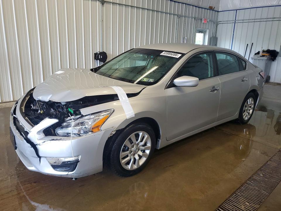 2015 NISSAN ALTIMA — VIN 1N4AL3AP5FC470496