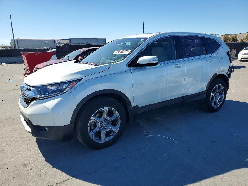 2018 HONDA CR-V — VIN 2HKRW1H83JH510630