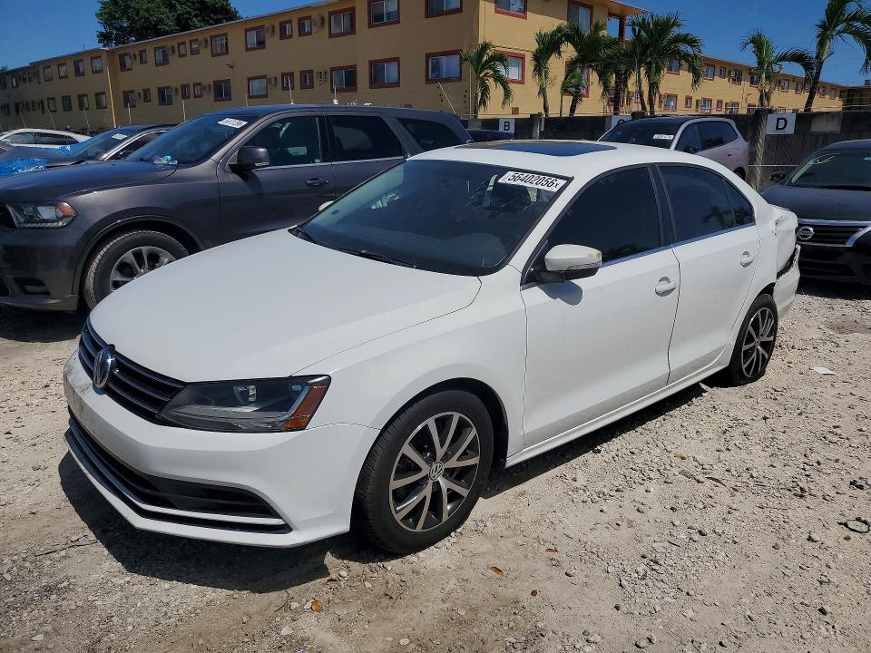 2017 VOLKSWAGEN JETTA — VIN 3VWDB7AJ7HM210337