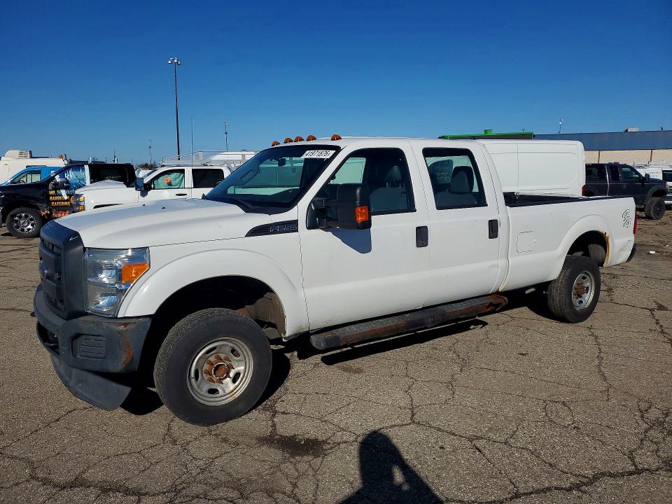 2015 FORD F250 — VIN 1FT7W2B62FEA28307