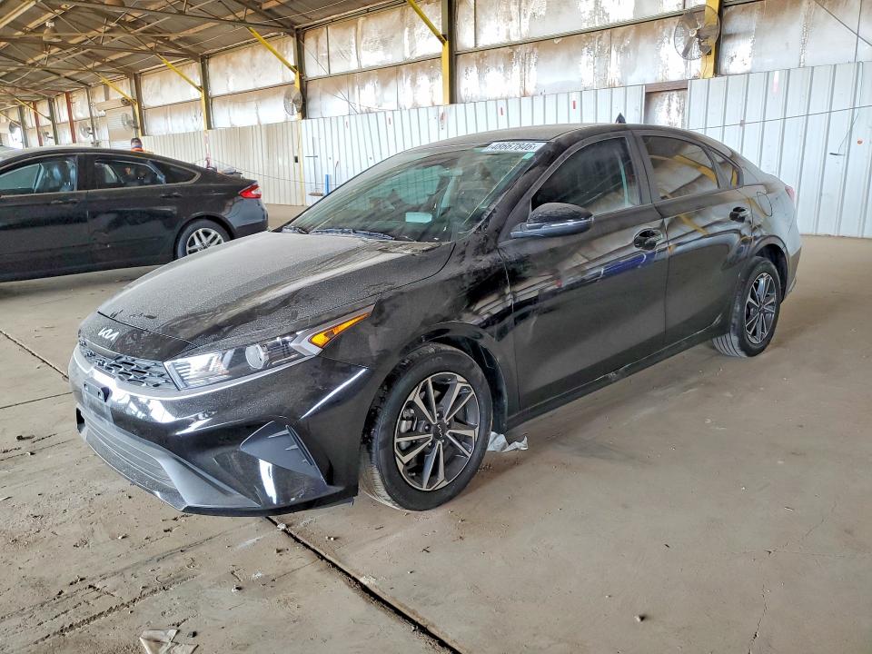 2024 KIA FORTE — VIN 3KPF24ADXRE780137