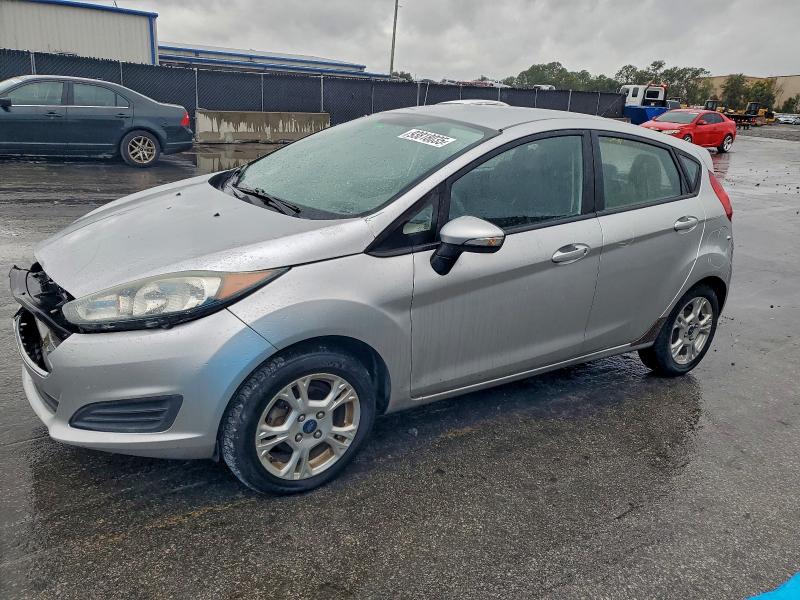 2015 FORD FIESTA SE — VIN 3FADP4EJ7FM156229