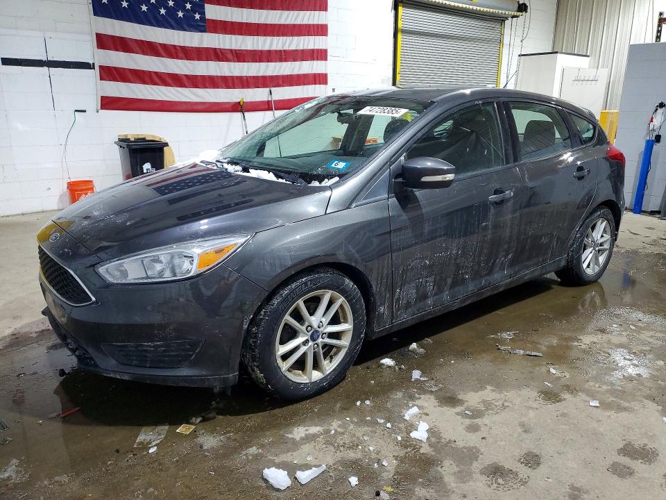 2016 FORD FOCUS — VIN 1FADP3K26GL227950