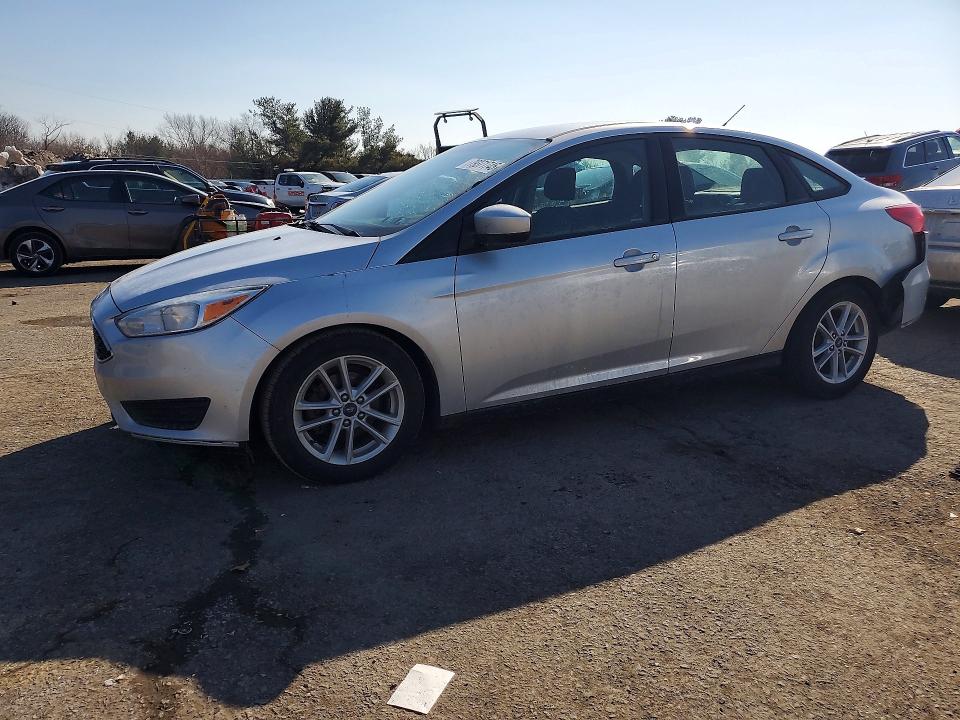 2018 FORD FOCUS — VIN 1FADP3F26JL233930