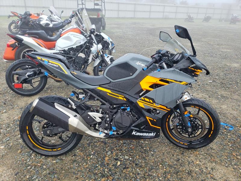2018 KAWASAKI EX400 — VIN JKAEXKG12JDA02304