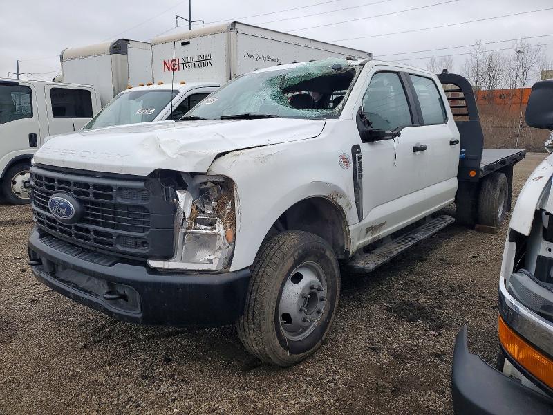 2025 FORD F350 SUPER — VIN 1FD8W3HT2SEC52156