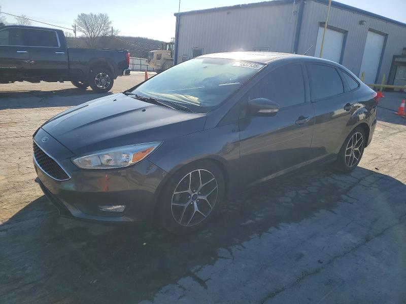 2017 FORD FOCUS SEL — VIN 1FADP3H2XHL241732