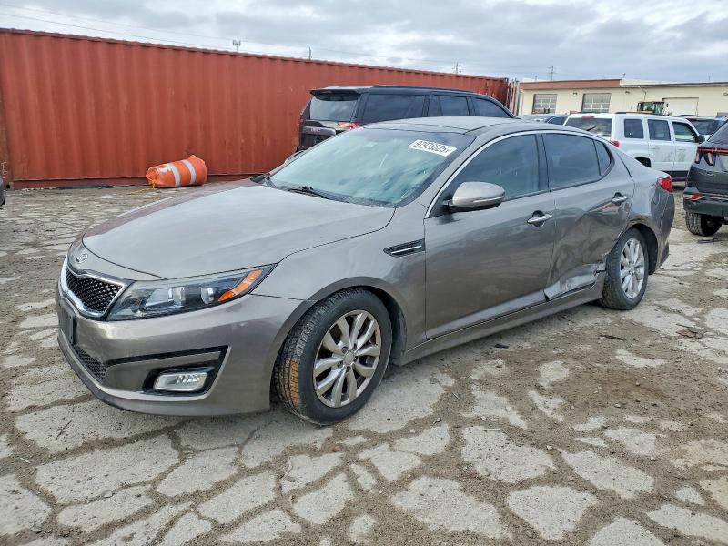 2015 KIA OPTIMA — VIN 5XXGN4A79FG389814