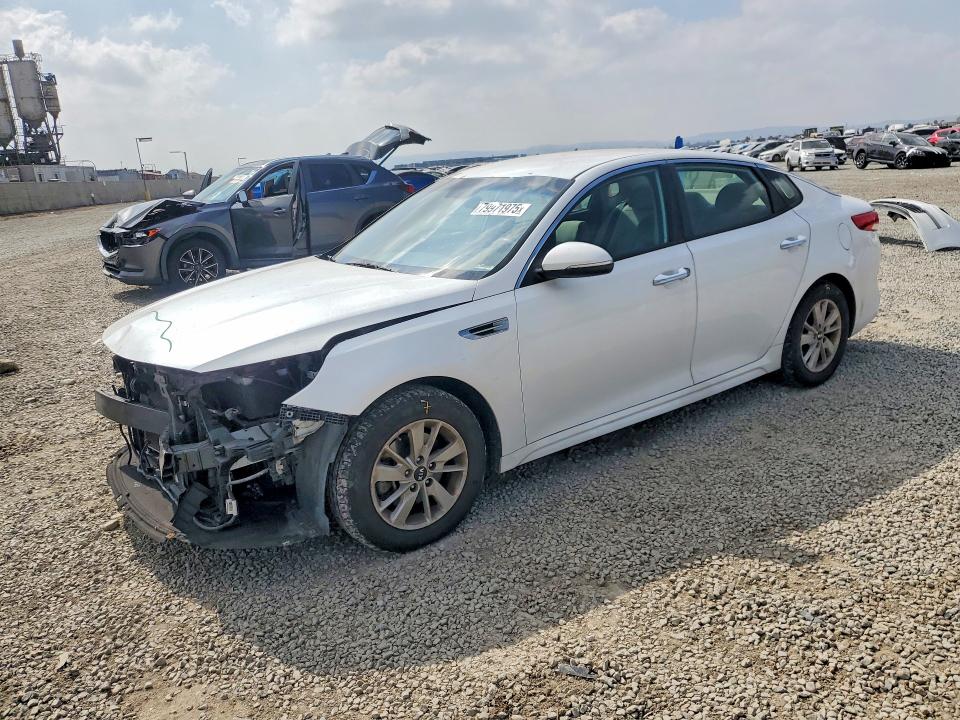 2016 KIA OPTIMA — VIN 5XXGT4L33GG053318