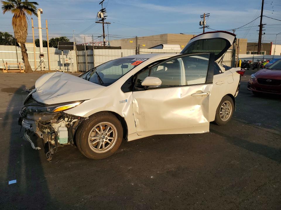 2017 TOYOTA PRIUS PRIME — VIN JTDKARFP2H3037768