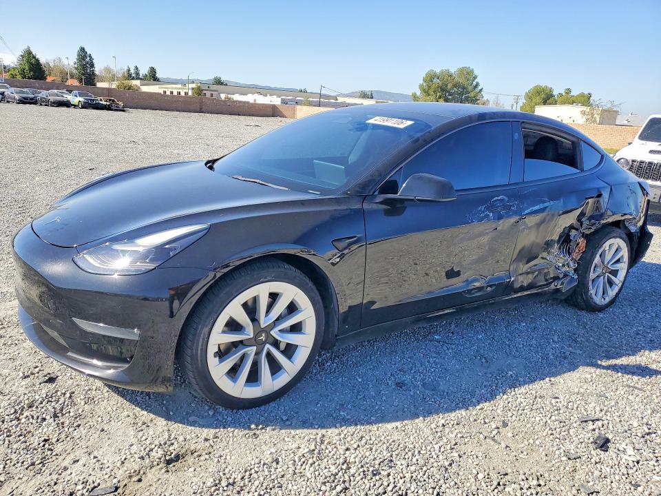 2022 TESLA MODEL 3 — VIN 5YJ3E1EB1NF275061