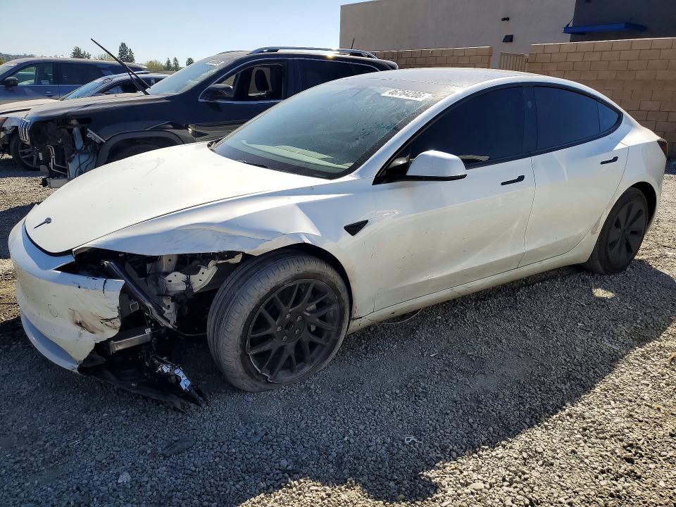 2025 TESLA MODEL 3 — VIN 5YJ3E1EAXSF881770