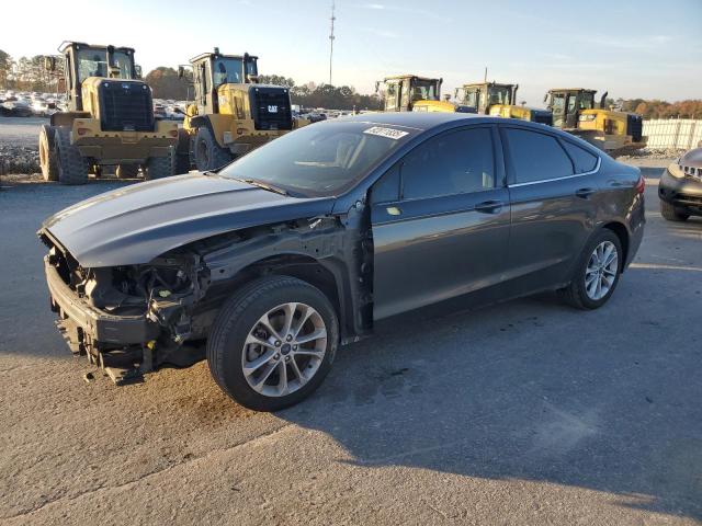 2020 FORD FUSION SE — VIN 3FA6P0HD7LR104900