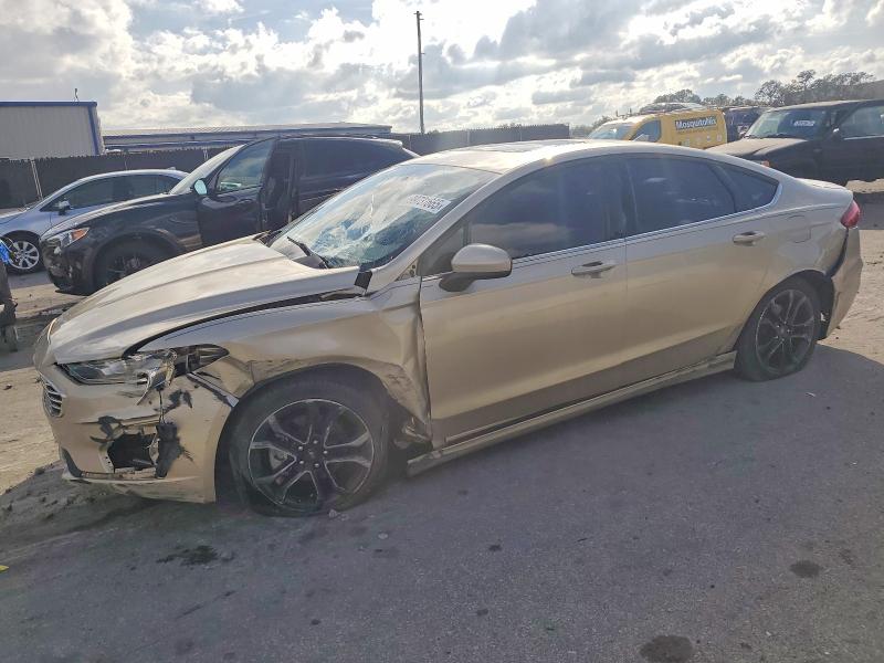 2019 FORD FUSION SE — VIN 3FA6P0HD6KR247058