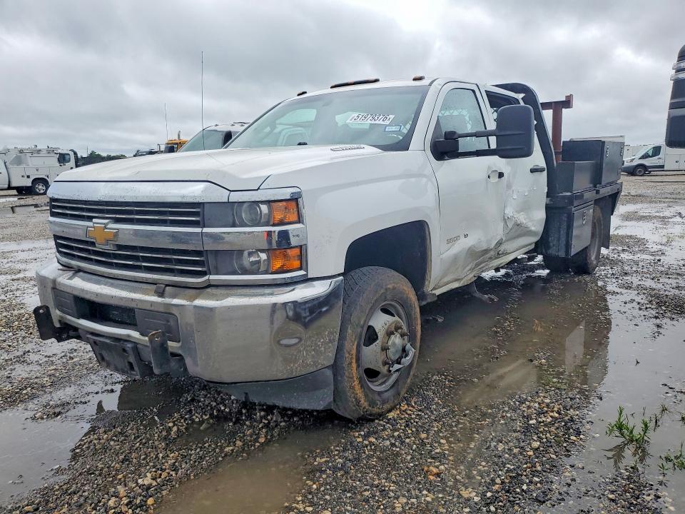 2015 CHEVROLET SILVERADO — VIN 1GB4KYC84FF113987