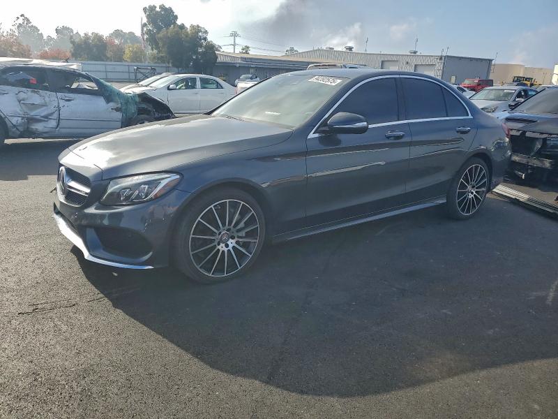 2015 MERCEDES-BENZ C 400 4MAT — VIN 55SWF6GB1FU018356