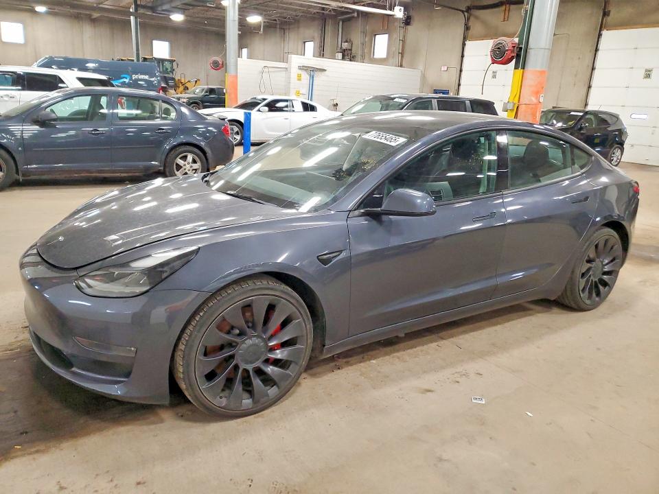 2022 TESLA MODEL 3 — VIN 5YJ3E1EC3NF135201