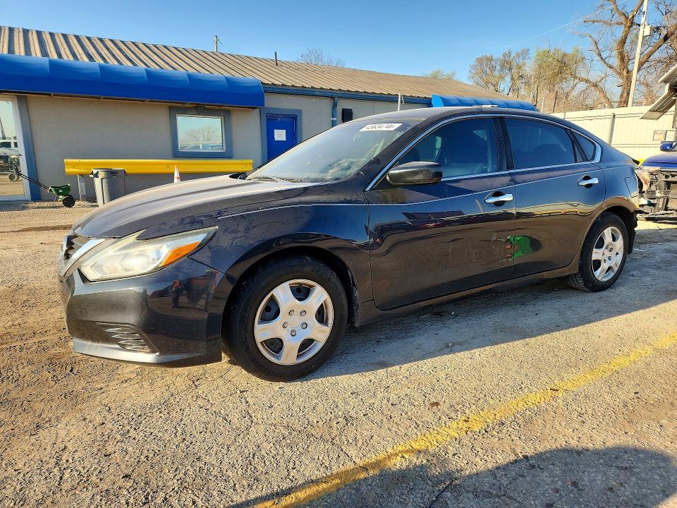 2017 NISSAN ALTIMA — VIN 1N4AL3AP0HN334560