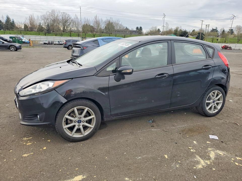 2015 FORD FIESTA — VIN 3FADP4EJ6FM209146