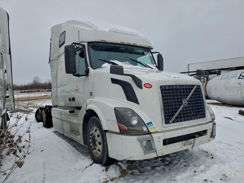 2016 VOLVO VN VNL — VIN 4V4NC9EH1GN942446