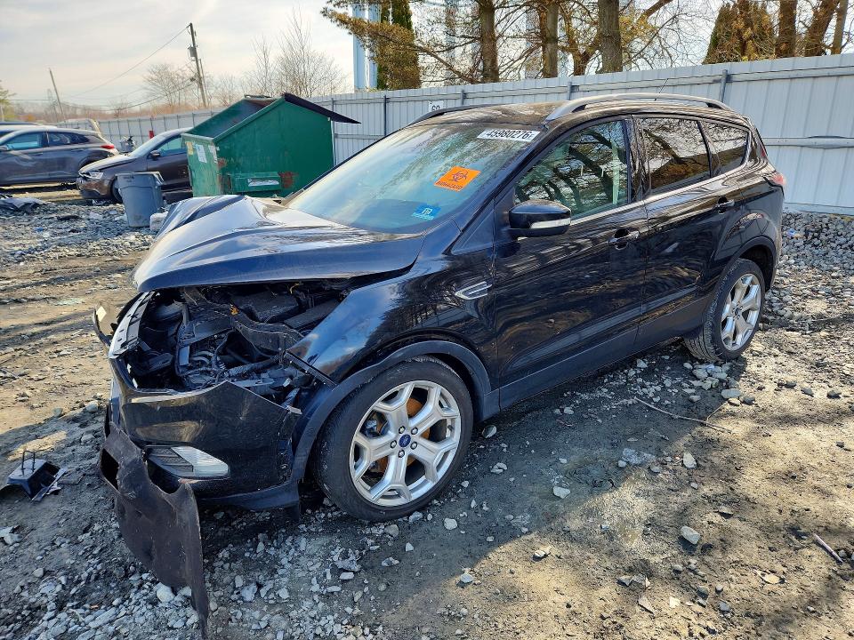 2017 FORD ESCAPE — VIN 1FMCU9J98HUE83045