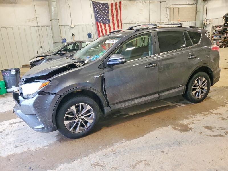2018 TOYOTA RAV4 HV LE — VIN JTMRJREV8JD203158