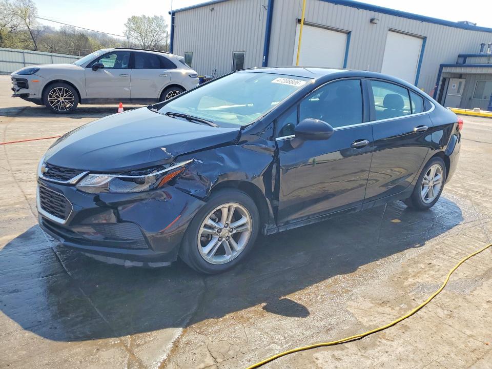 2018 CHEVROLET CRUZE — VIN 1G1BE5SM6J7164734