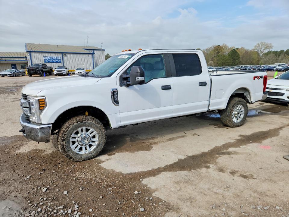 2018 FORD F250 — VIN 1FT7W2B64JEB87645