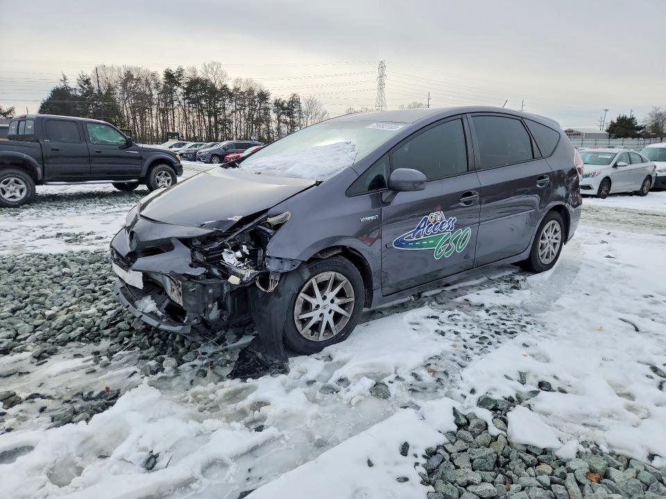 2016 TOYOTA PRIUS V — VIN JTDZN3EU0GJ054554