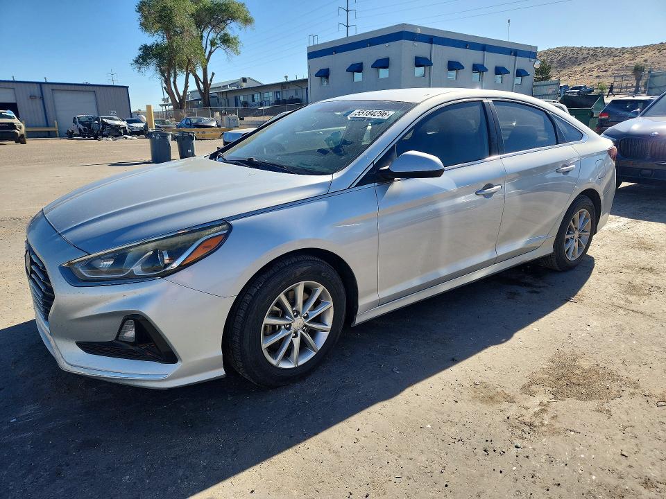 2018 HYUNDAI SONATA — VIN 5NPE24AF1JH670588