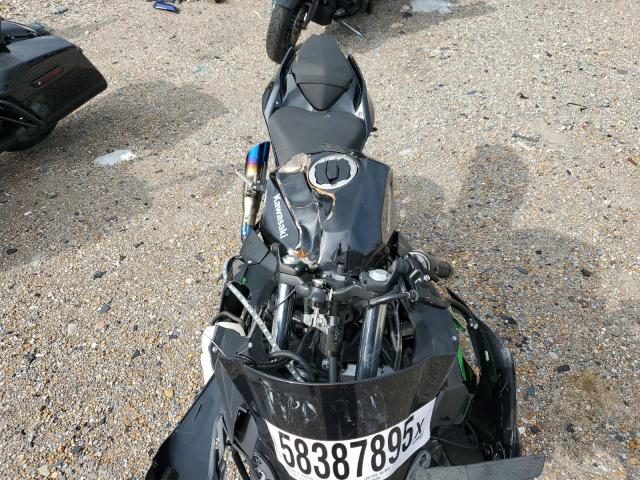 JKAEXKH18PDAM7299