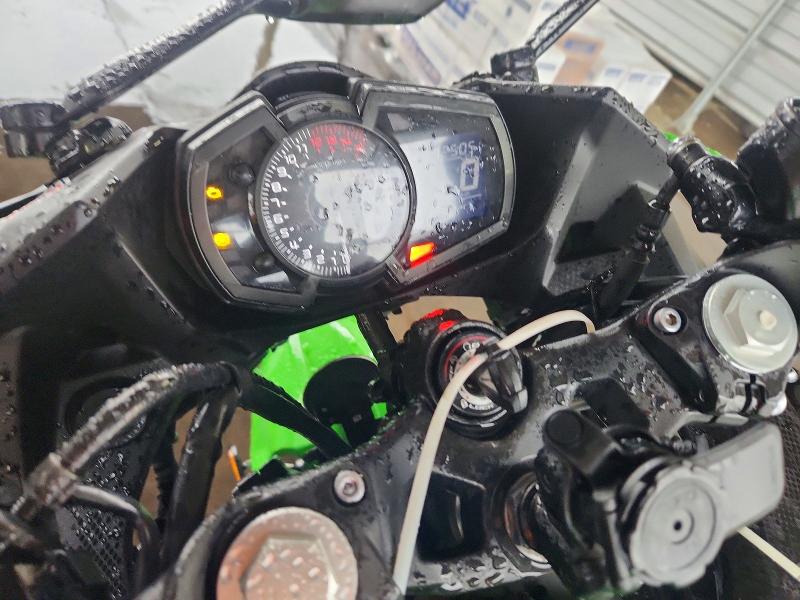 JKAEXKG14NDAH8110