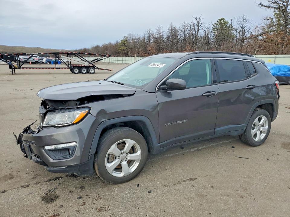 2019 JEEP COMPASS — VIN 3C4NJDBB2KT657123