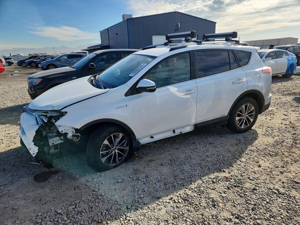 2018 TOYOTA RAV4 HV LE — VIN JTMRJREV2JD234504