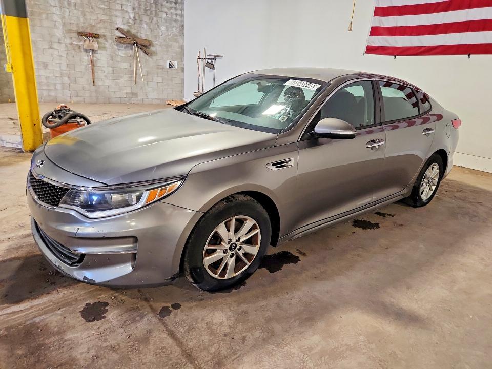 2016 KIA OPTIMA — VIN 5XXGT4L32GG098864