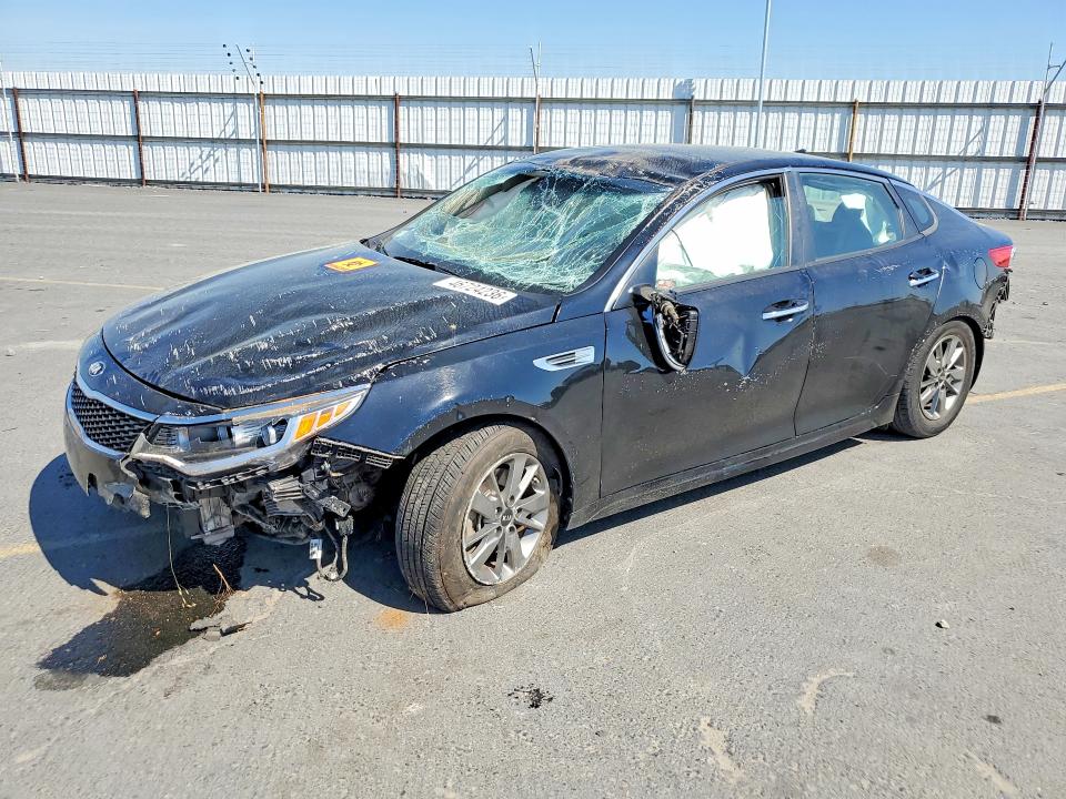 2016 KIA OPTIMA — VIN 5XXGT4L15GG035515