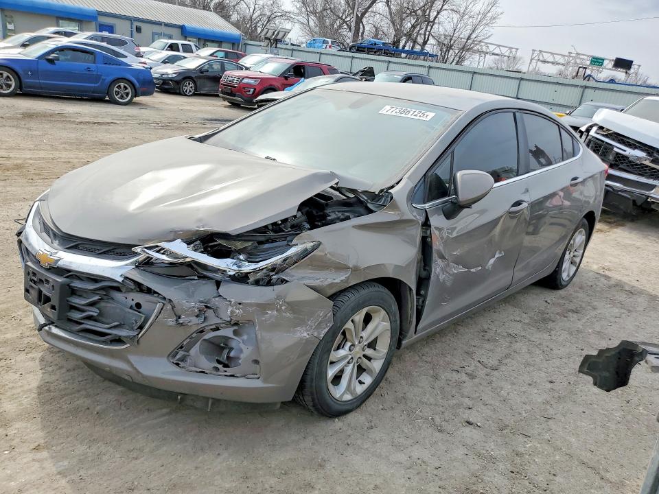2019 CHEVROLET CRUZE — VIN 1G1BE5SM2K7100515