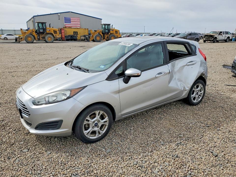 2015 FORD FIESTA — VIN 3FADP4EJ9FM148892