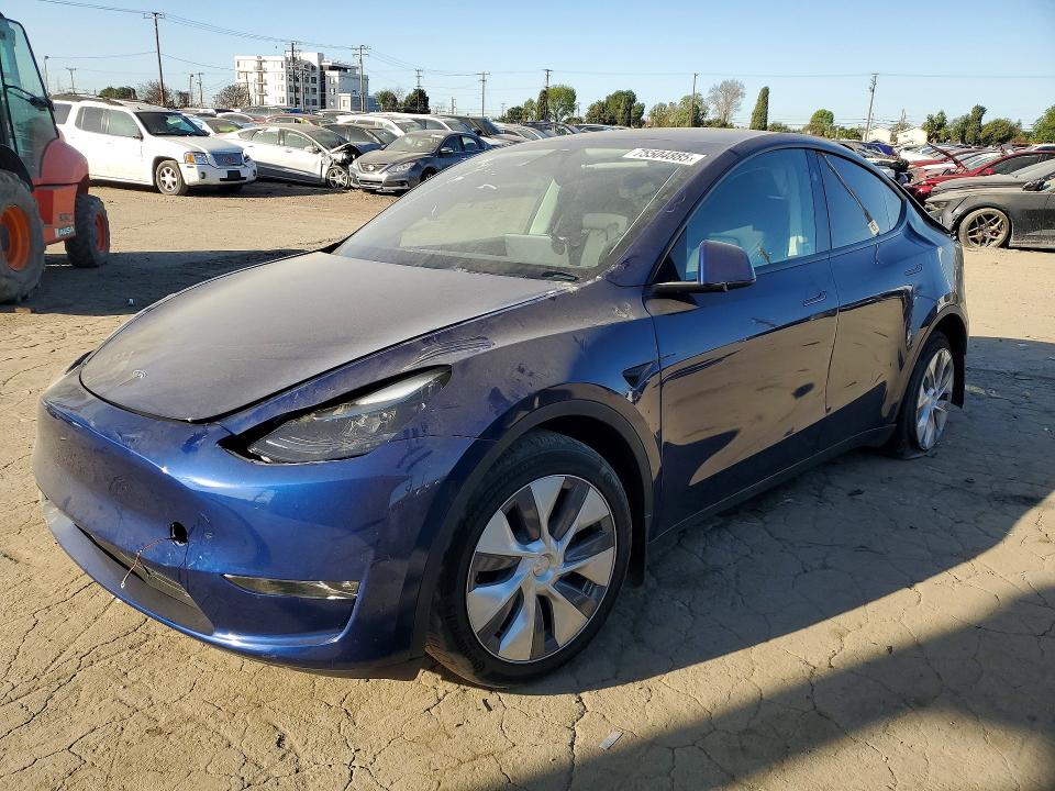 2023 TESLA MODEL Y — VIN 7SAYGDEE8PF852573