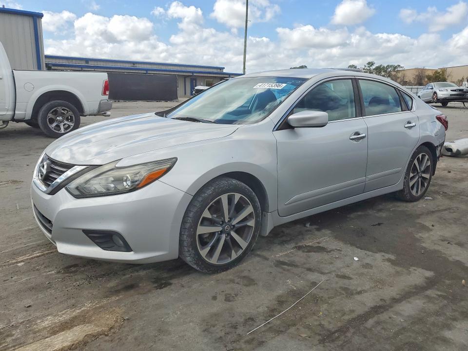 2017 NISSAN ALTIMA — VIN 1N4AL3AP8HC154920