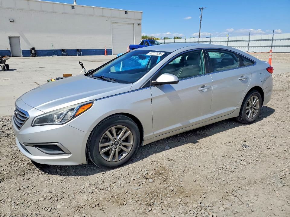2017 HYUNDAI SONATA — VIN 5NPE24AF8HH501579