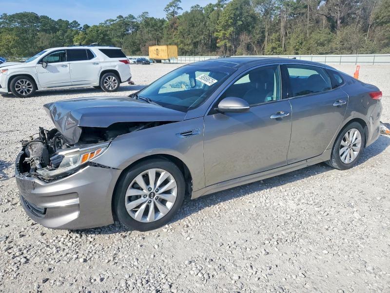 2017 KIA OPTIMA EX — VIN 5XXGU4L36HG135638