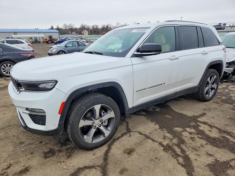 2023 JEEP GRAND CHEROKEE — VIN 1C4RJHBG0PC529552