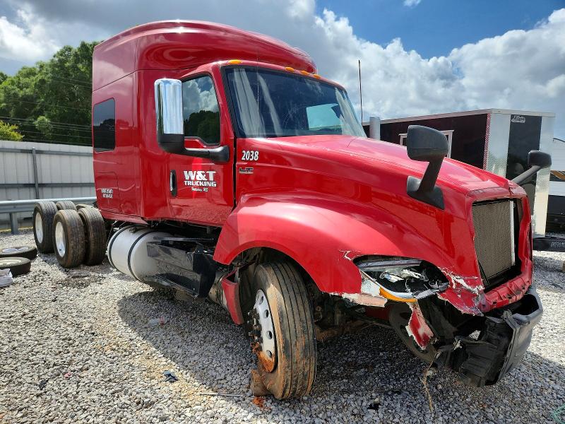2018 INTERNATIONAL LT625 — VIN 3HSDZAPR6JN009237