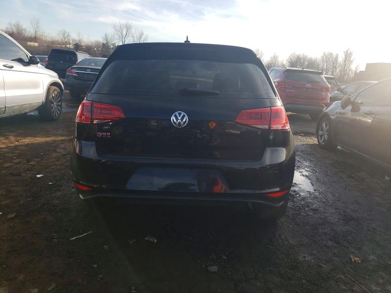 3VW547AUXHM008231