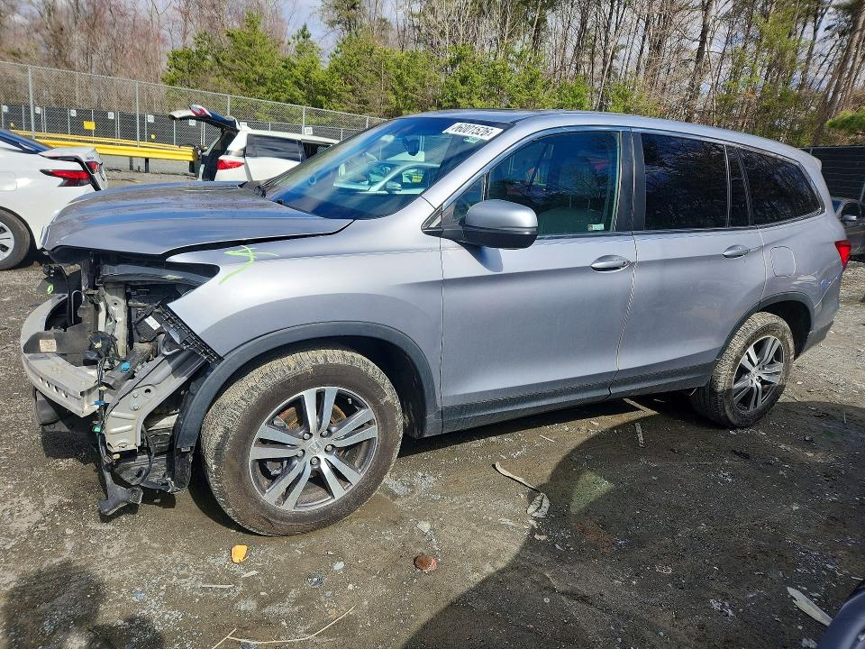 2018 HONDA PILOT — VIN 5FNYF6H55JB008716